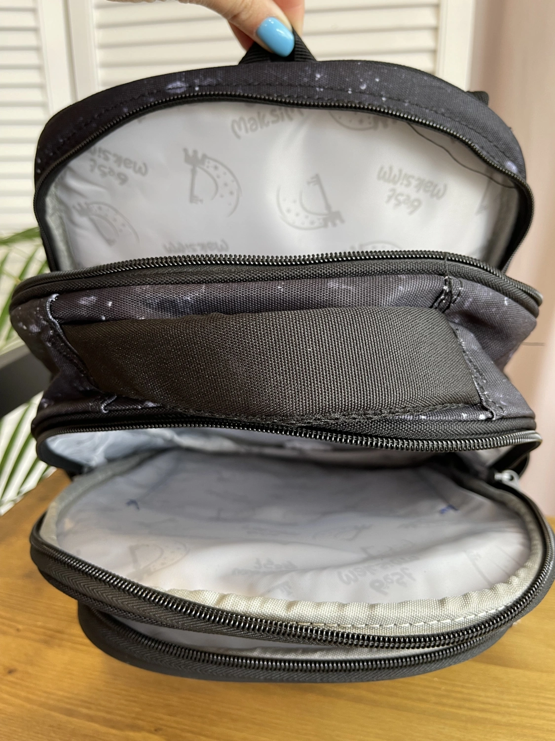 Рюкзак черный Maksimm С115 фото 3