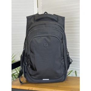 Рюкзак черный Maksimm E217
