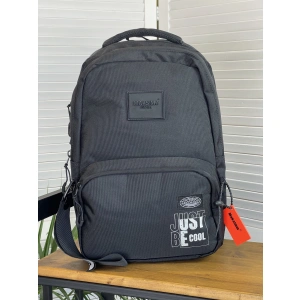 Рюкзак черный Maksimm E711