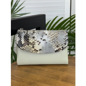 Кошелёк зеленый Doniya 8833