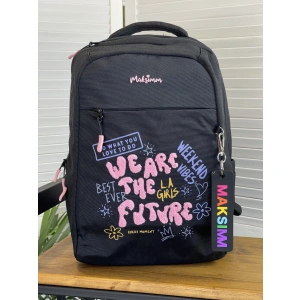 Рюкзак черный Maksimm B146