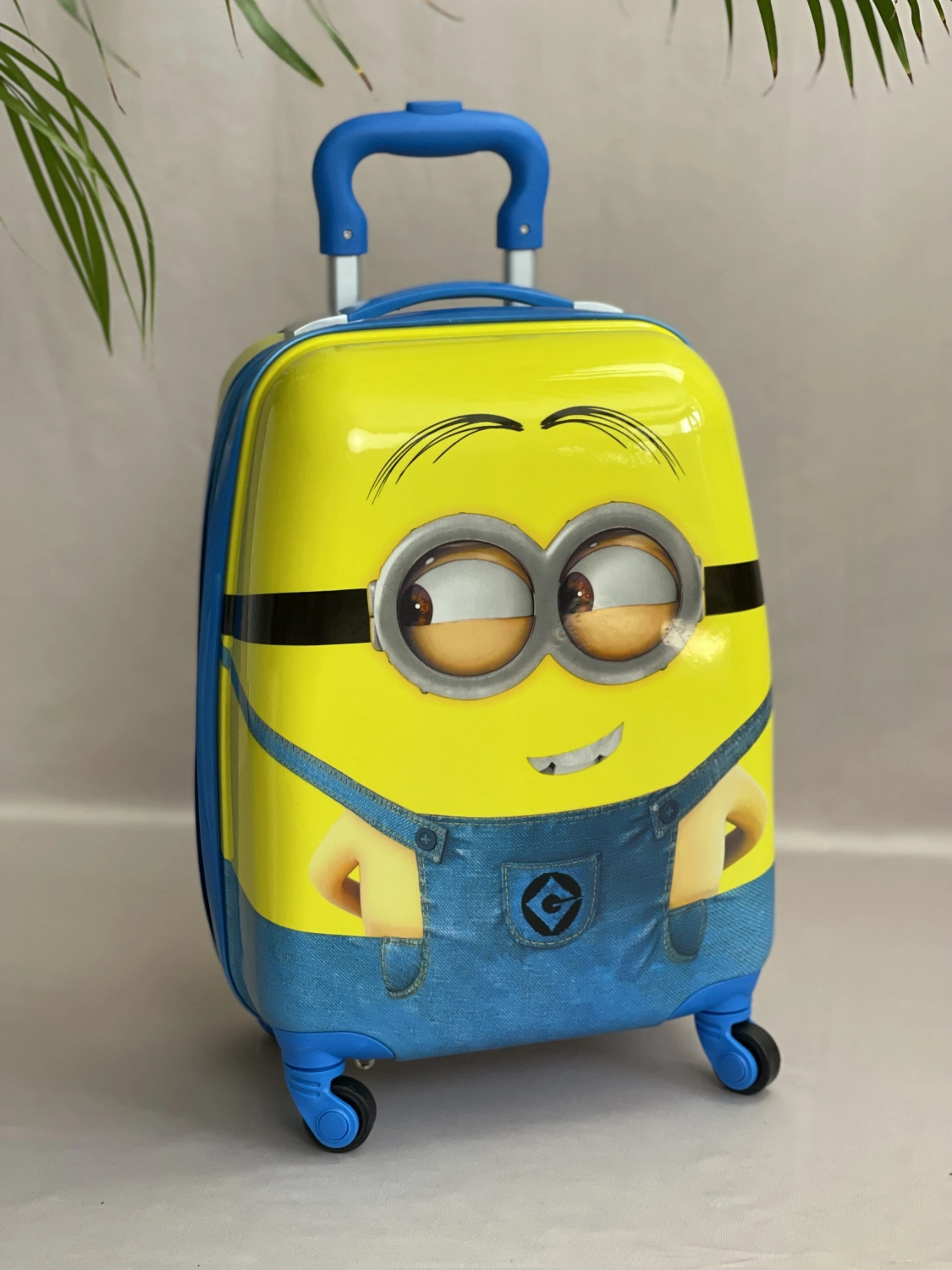 Детский чемодан на колесиках "Миньон" желт 8023-3-53 фото 1