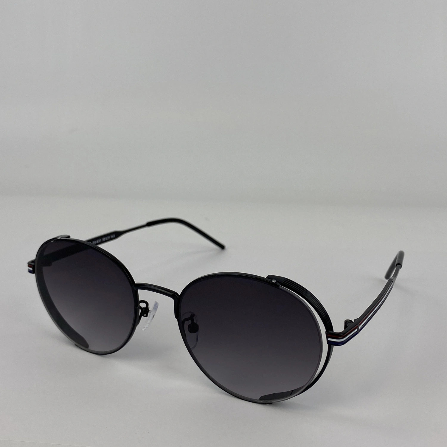  Солнцезащитные очки женские FURLUX  FU212 bl