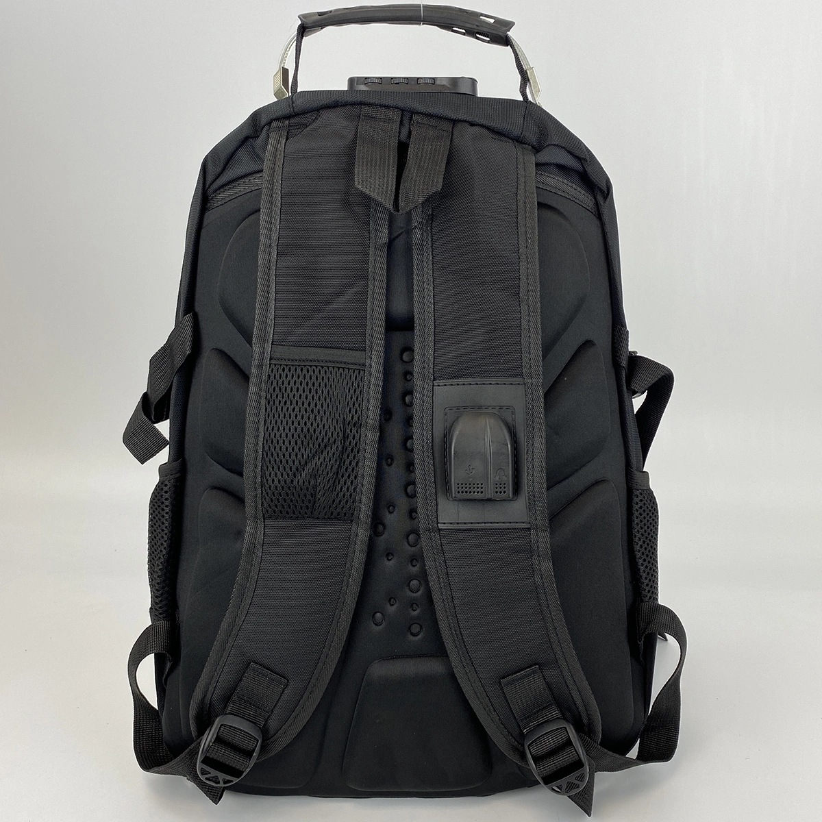 Рюкзак черный SWISSGEAR Y-8831 фото 2