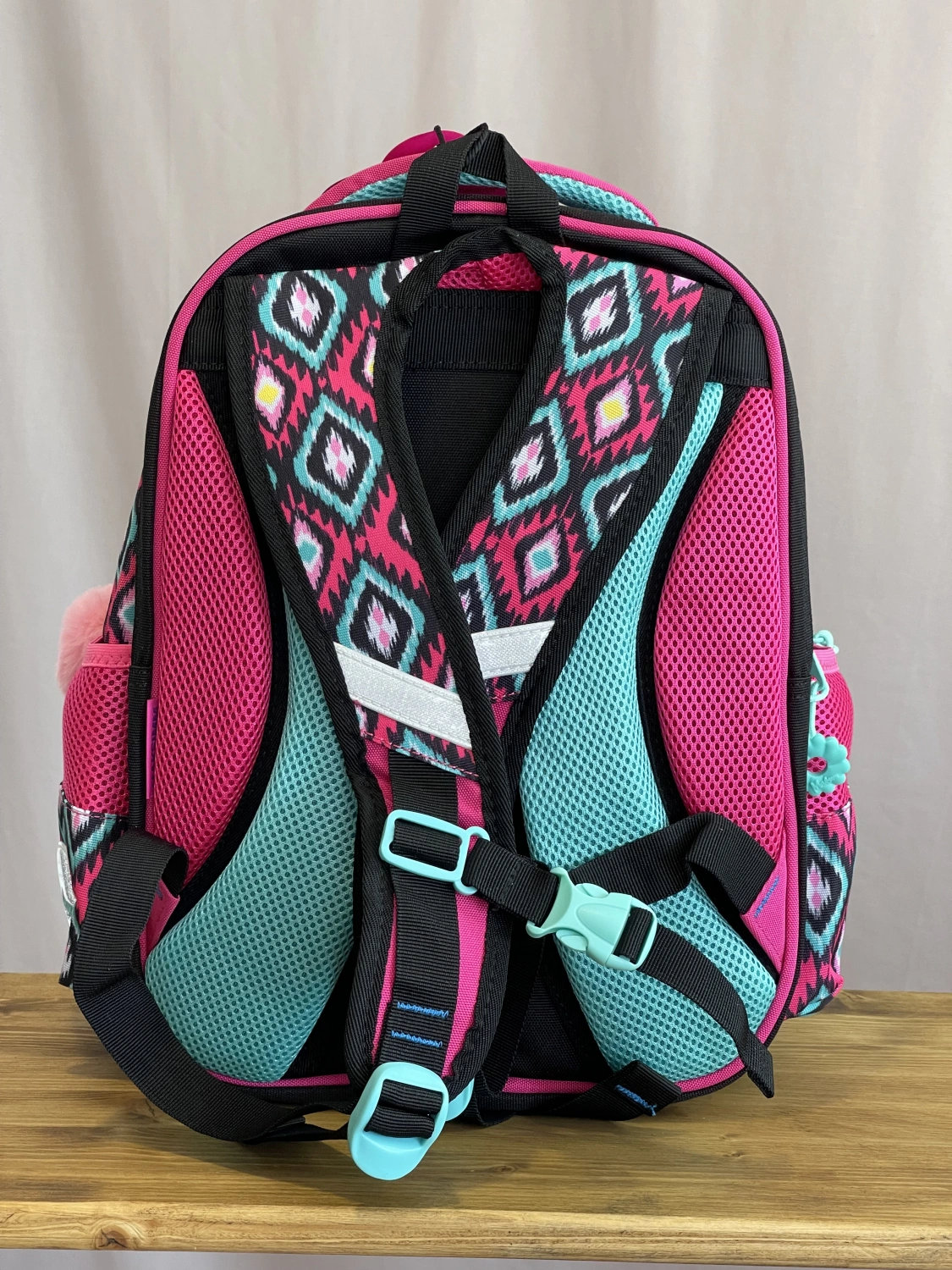 Рюкзак розовый Maksimm C521 фото 3