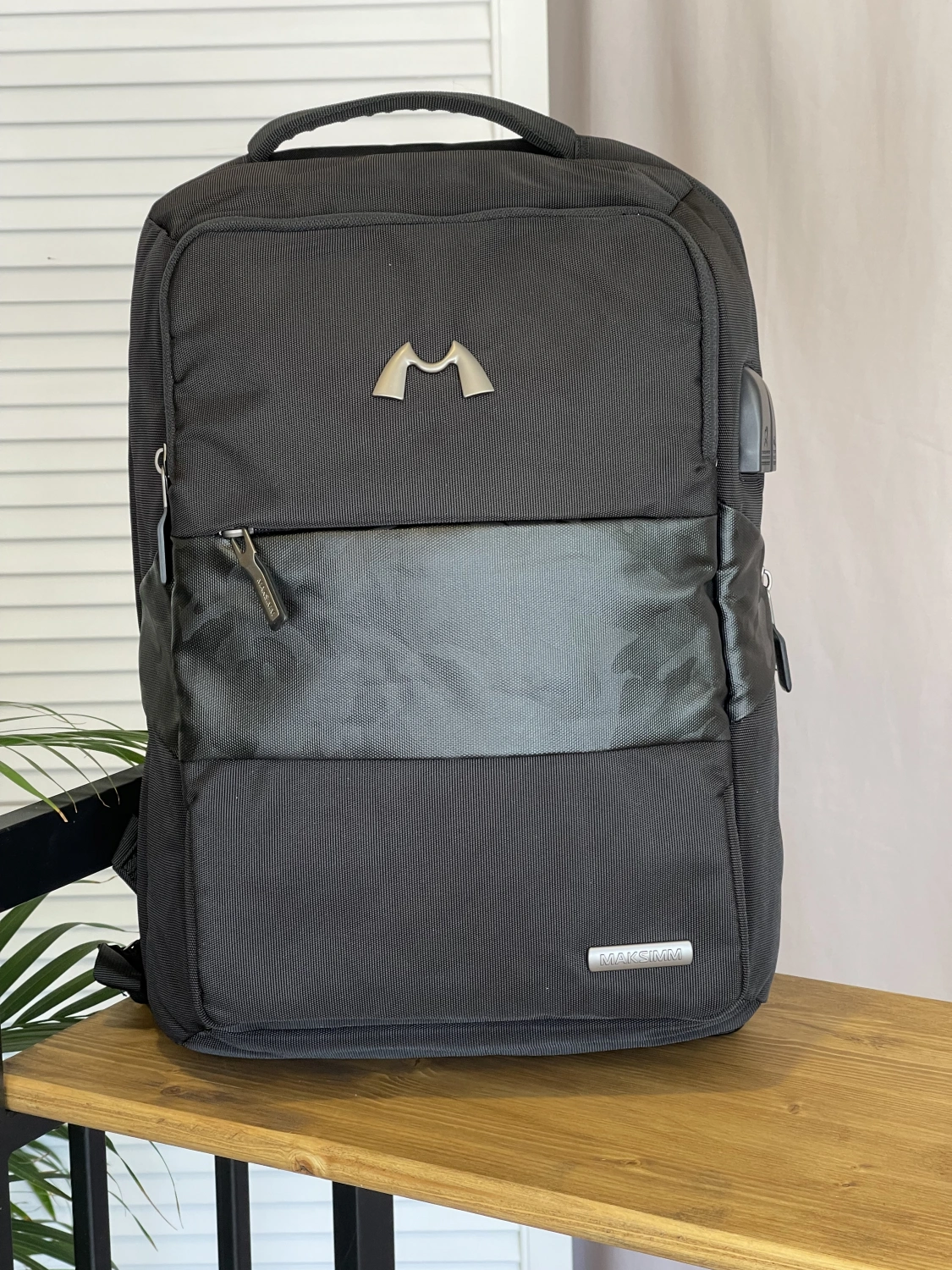 Рюкзак черный Maksimm E054-2 фото 1