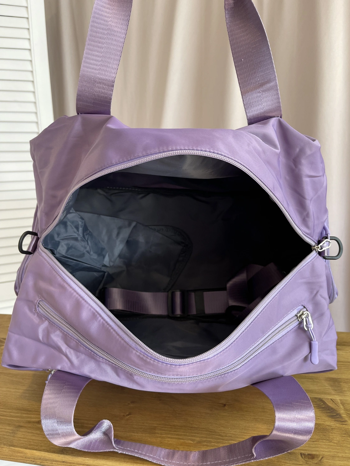 Спортивная сумка фиолетовый Loui Vearner 9878 фото 2