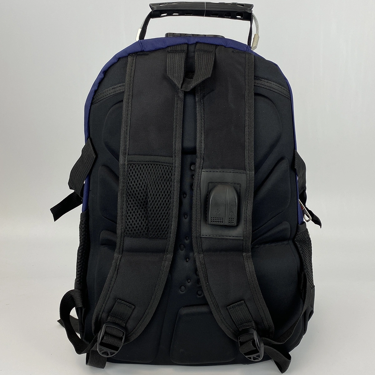 Рюкзак черный SWISSGEAR Y-8831 фото 2