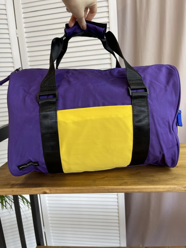 Спортивная сумка фиолетовый Loui Vearner 1988 фото 1